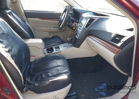 2013 Subaru Outback 2.5I Limited z USA, uszkodzony, nr VIN 4S4BRCPC9D3280517